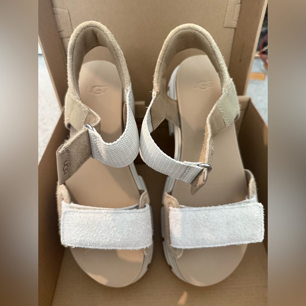 UGG Women's Sandals - Tan and Cream